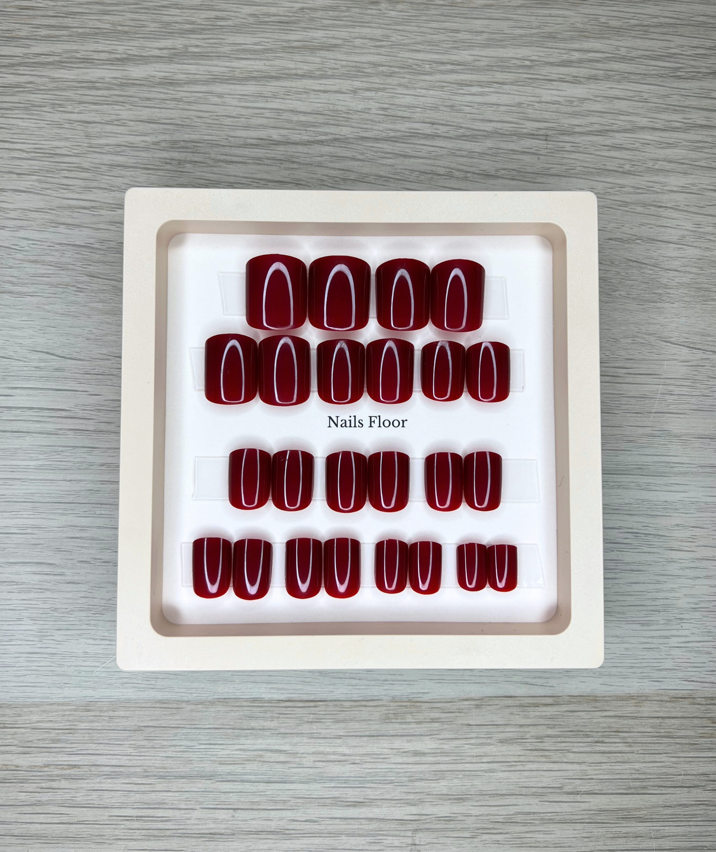 Short Bob - Burgundy Red