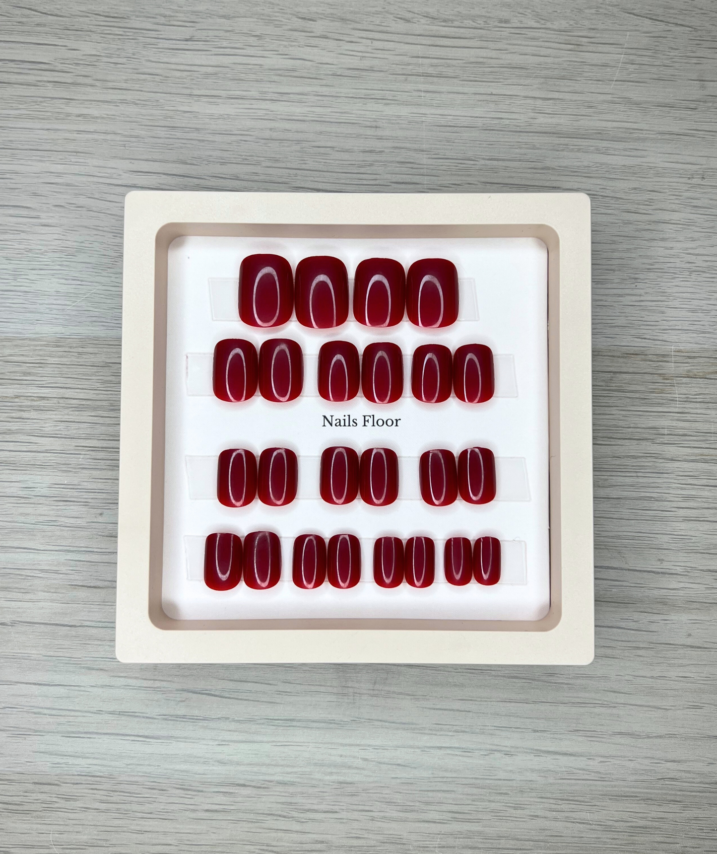 Rounded Short - Bordeaux Red