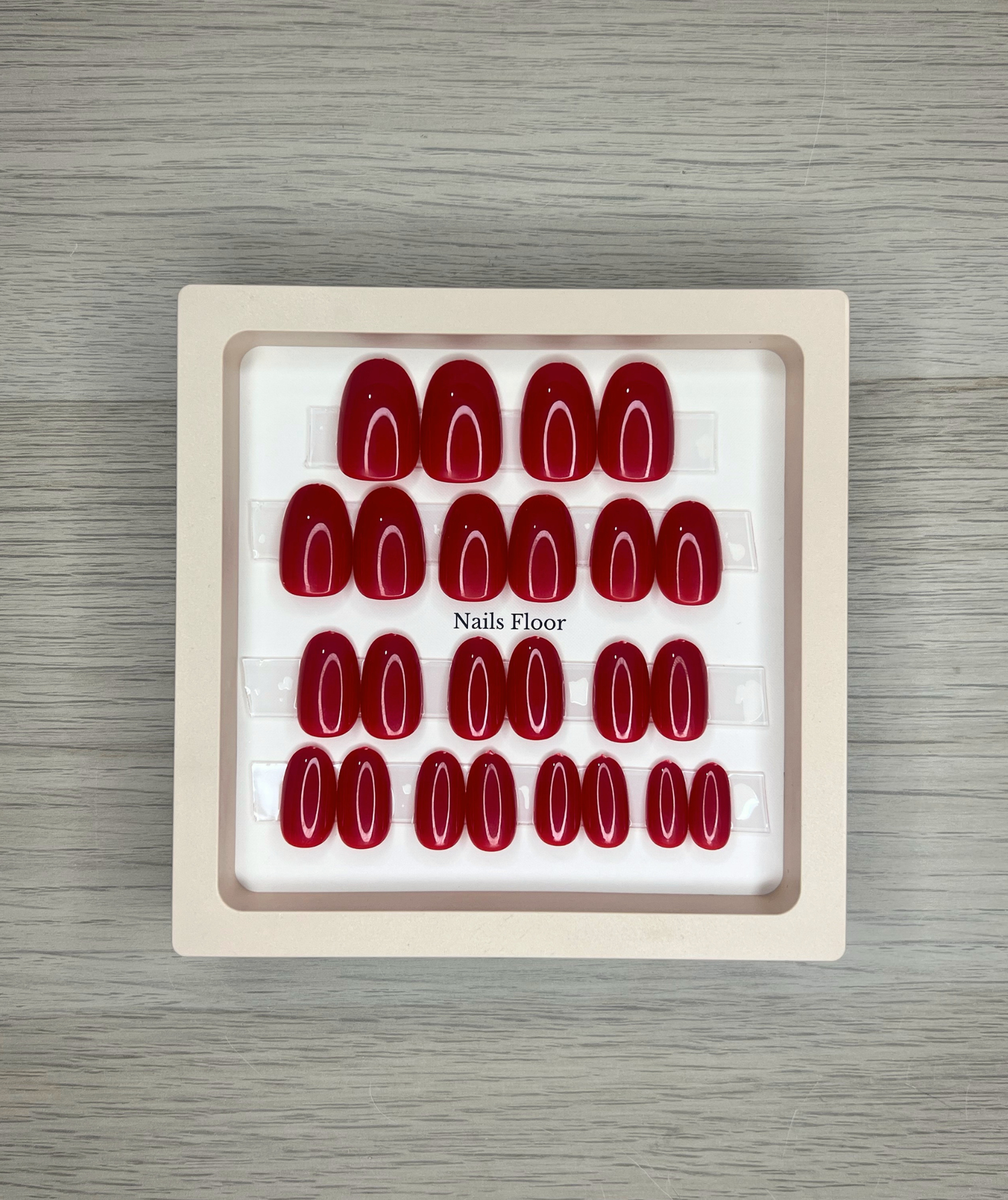 False nails - Almond